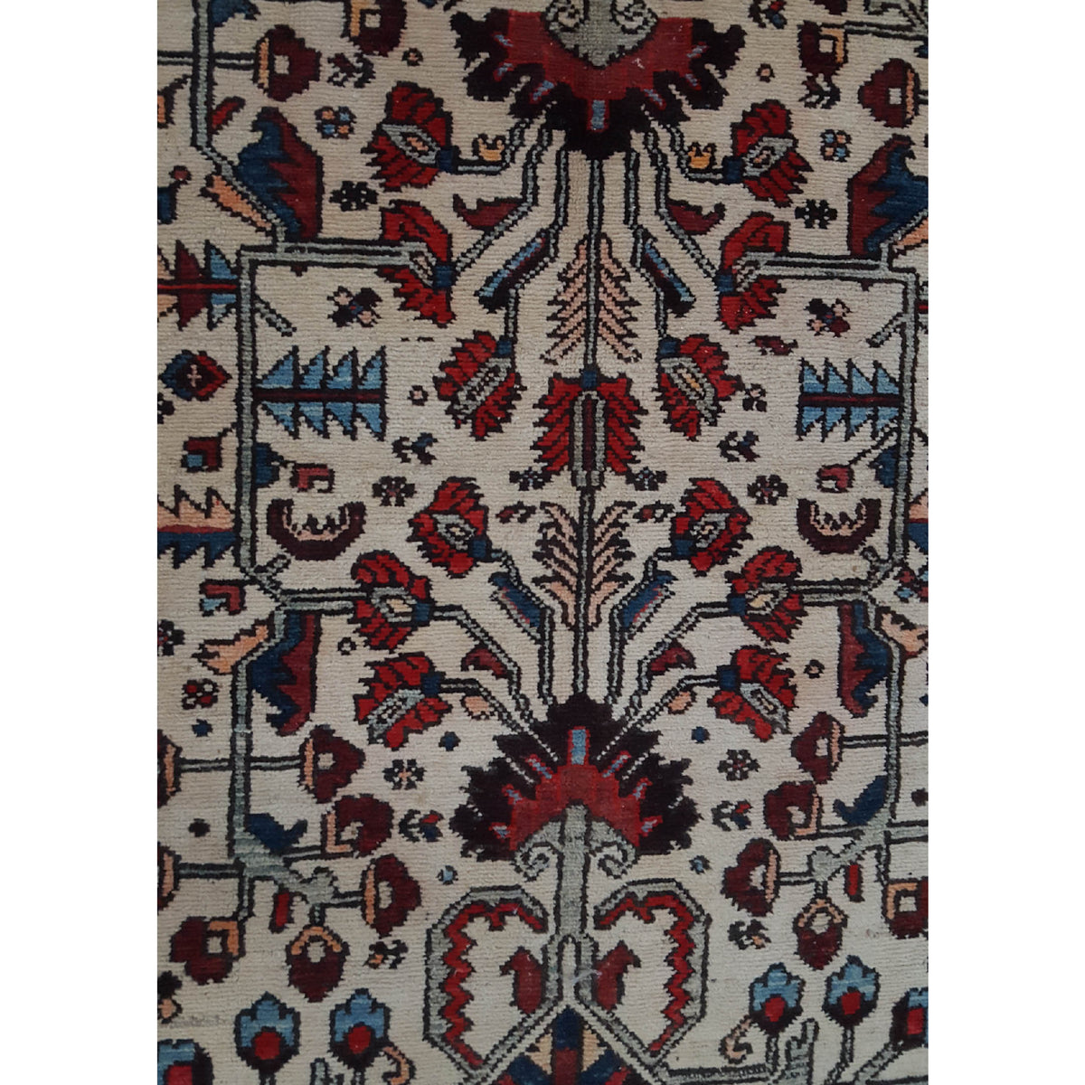 Fasa Antique Bakhtiyari 33957 Ivory Rust Traditional Antique Rug