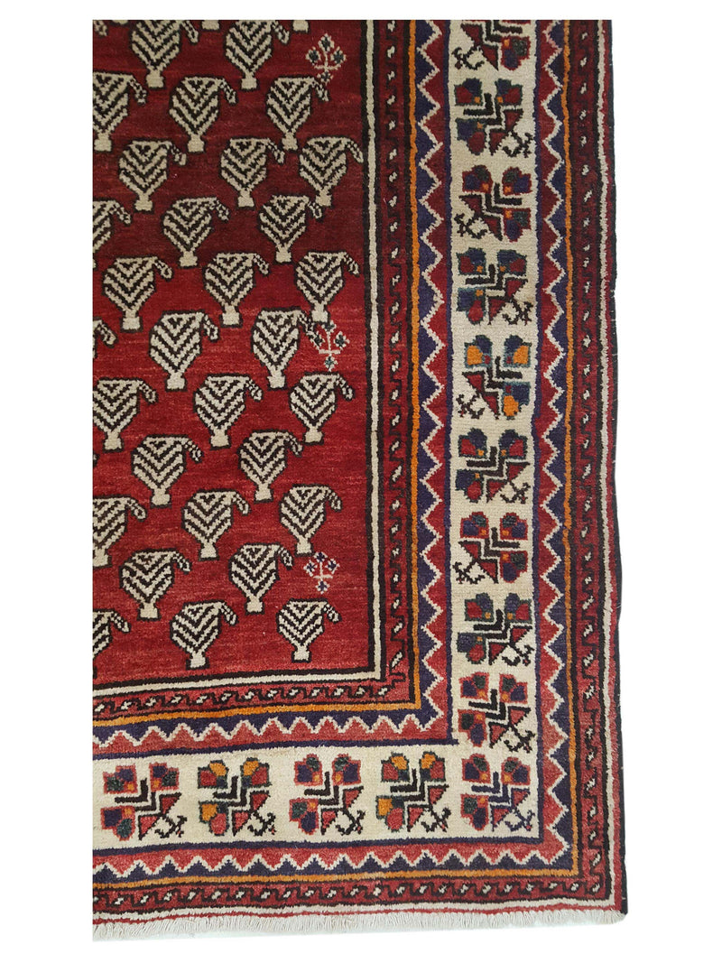 Pacific Bakhtiyari 35451 Red Ivory Traditional Hand Knotted Rug