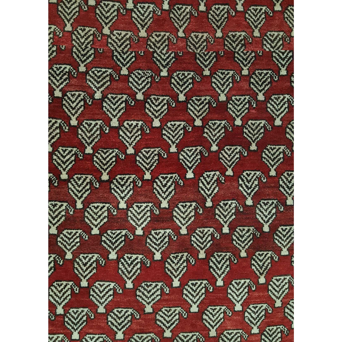 Pacific Bakhtiyari 35451 Red Ivory Traditional Hand Knotted Rug