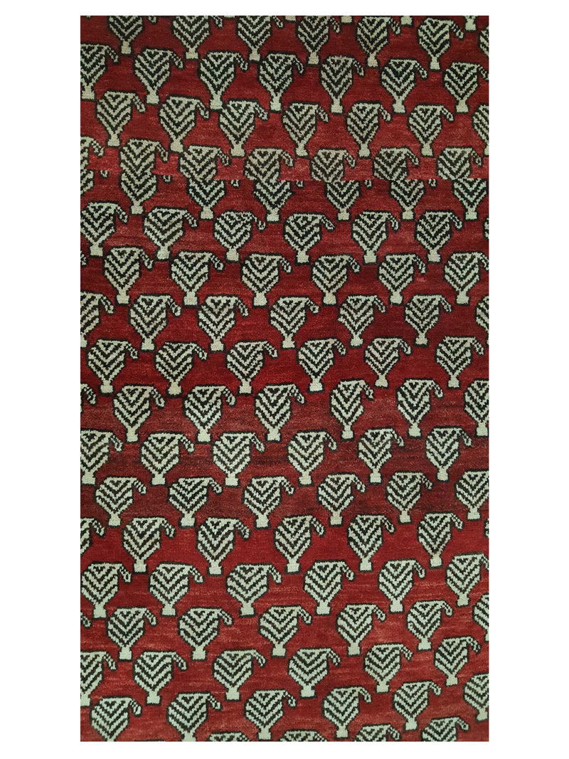 Pacific Bakhtiyari 35451 Red Ivory Traditional Hand Knotted Rug