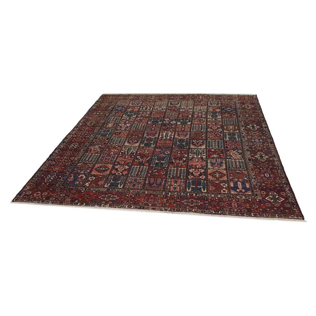 Fasa Antique Bakhtiyari 35584 Multi Rust Traditional Antique Rug