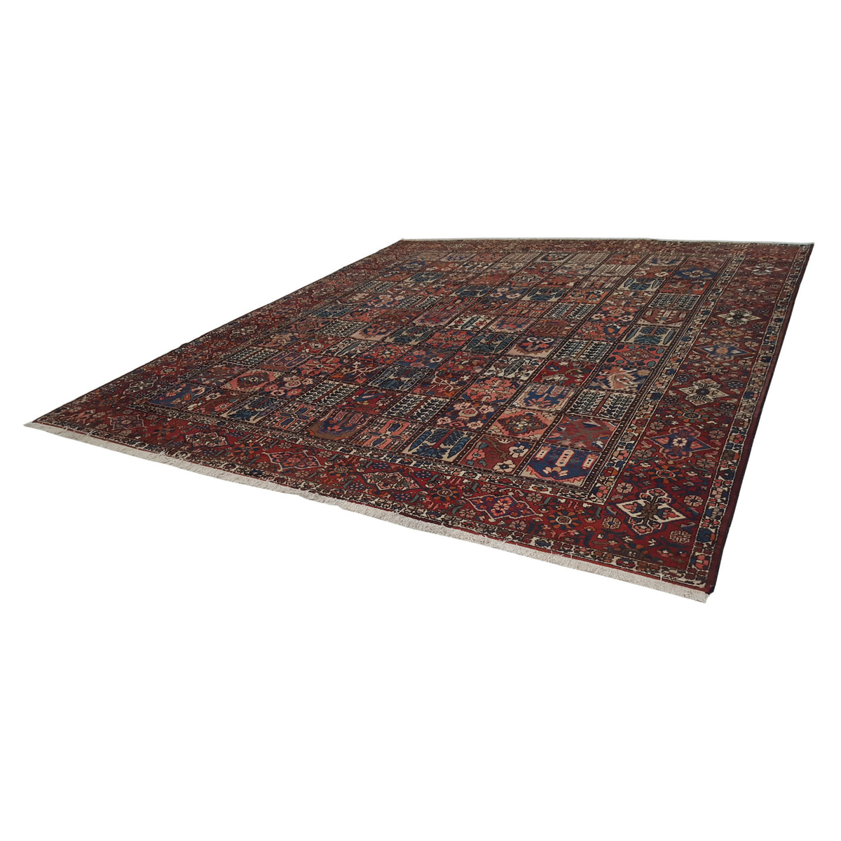 Fasa Antique Bakhtiyari 35584 Multi Rust Traditional Antique Rug