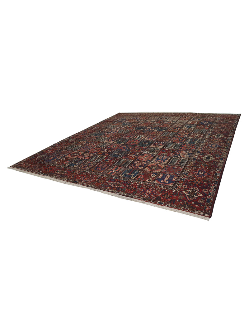 Fasa Antique Bakhtiyari 35584 Multi Rust Traditional Antique Rug