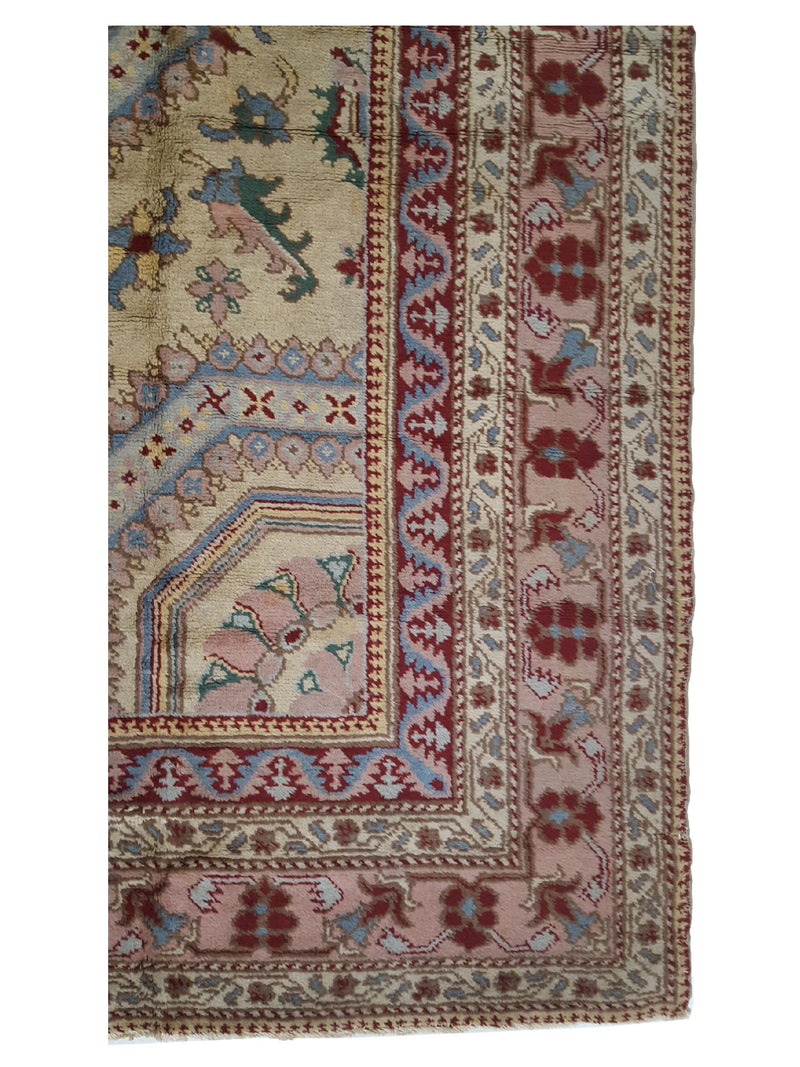 Fasa Antique Souveniry 36164 Gold Coral Traditional Antique Rug