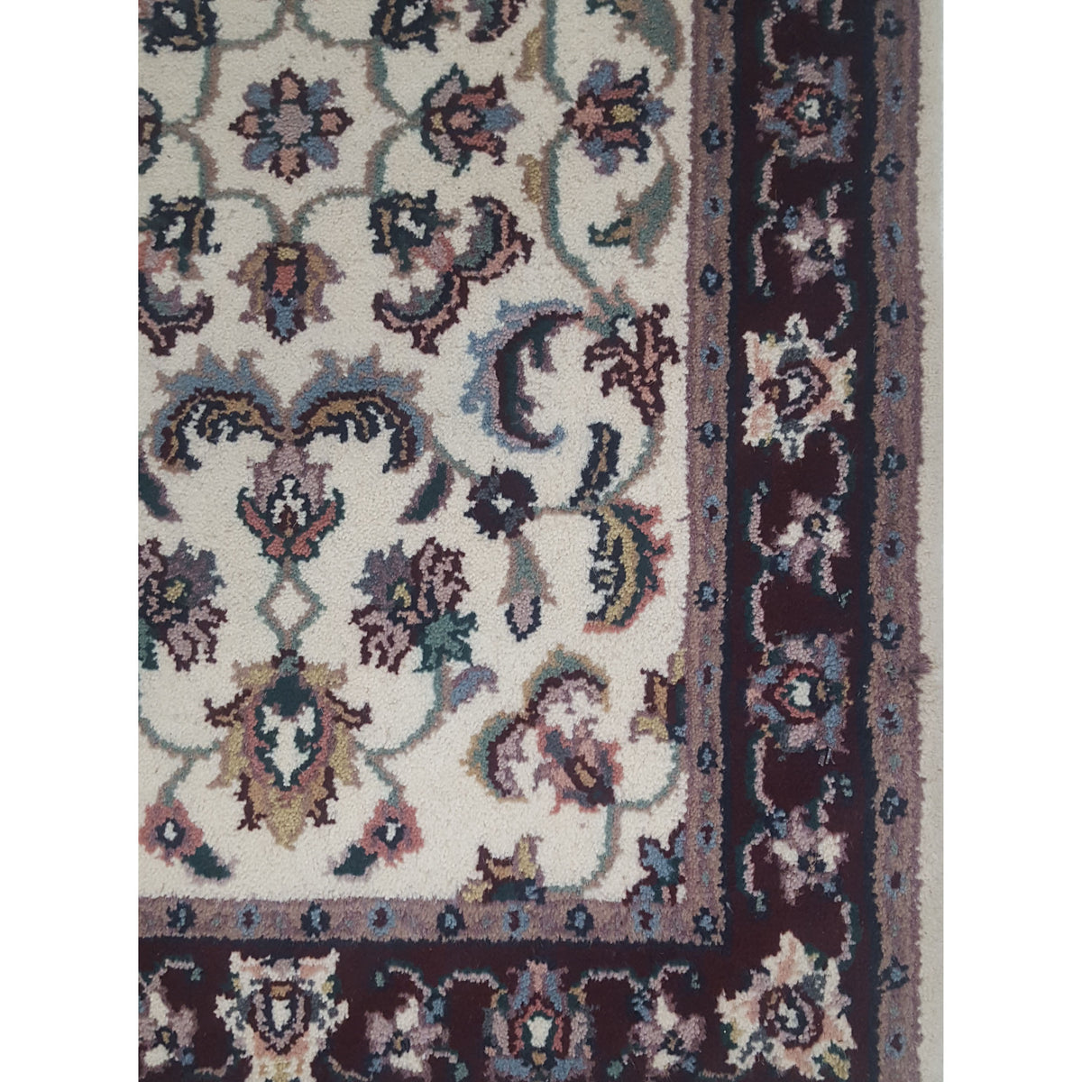 Pacific Kashan Indo 36757 Ivory Burgundy Traditional Hand Knotted Rug