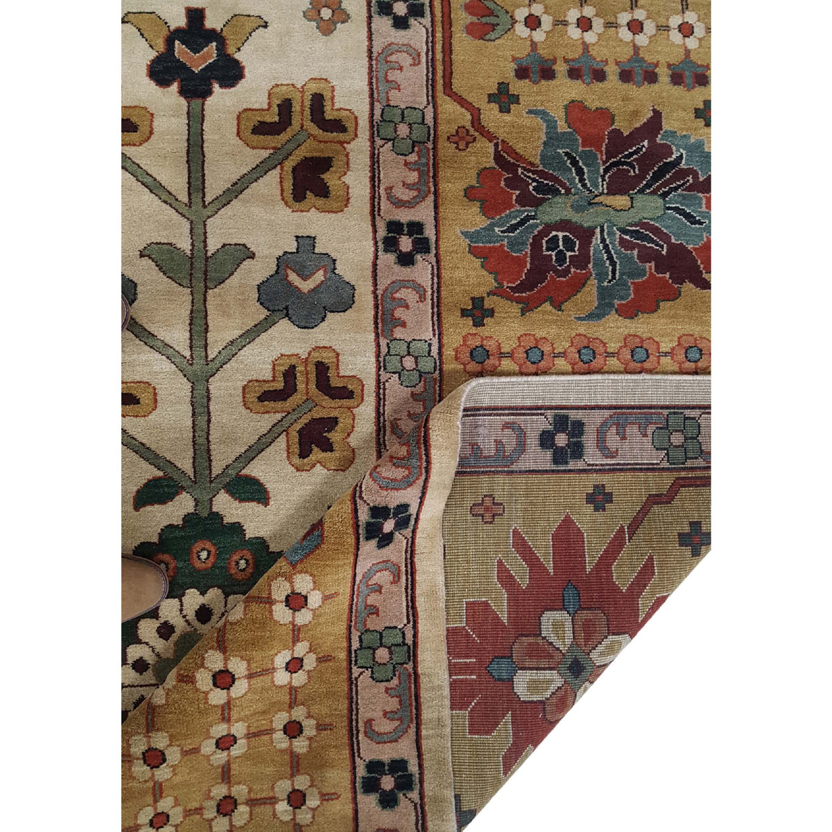 Pacific Tribal 36941 Ivory Tan Traditional Hand Knotted Rug