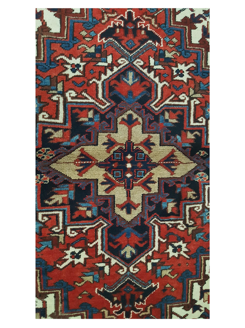 Fasa Antique Heriz 37334 Ivory Burgundy Traditional Antique Rug