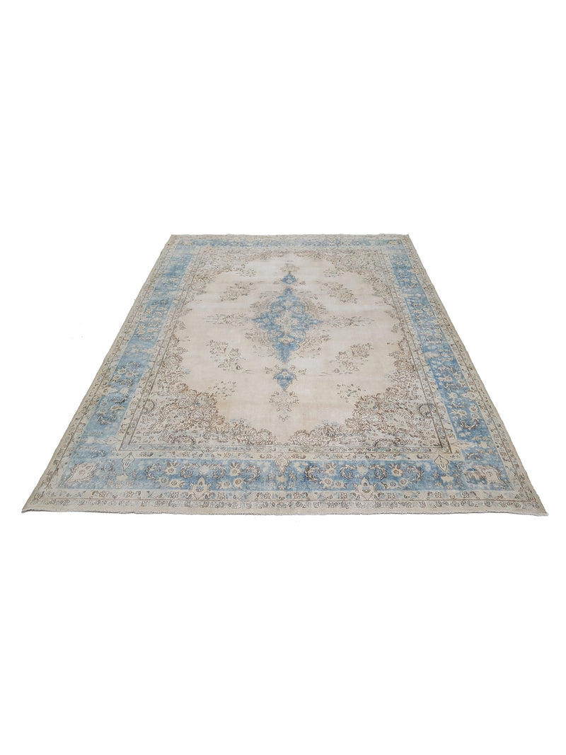 Pacific Vintage 37478 Ivory Blue Vintage Hand Knotted Rug