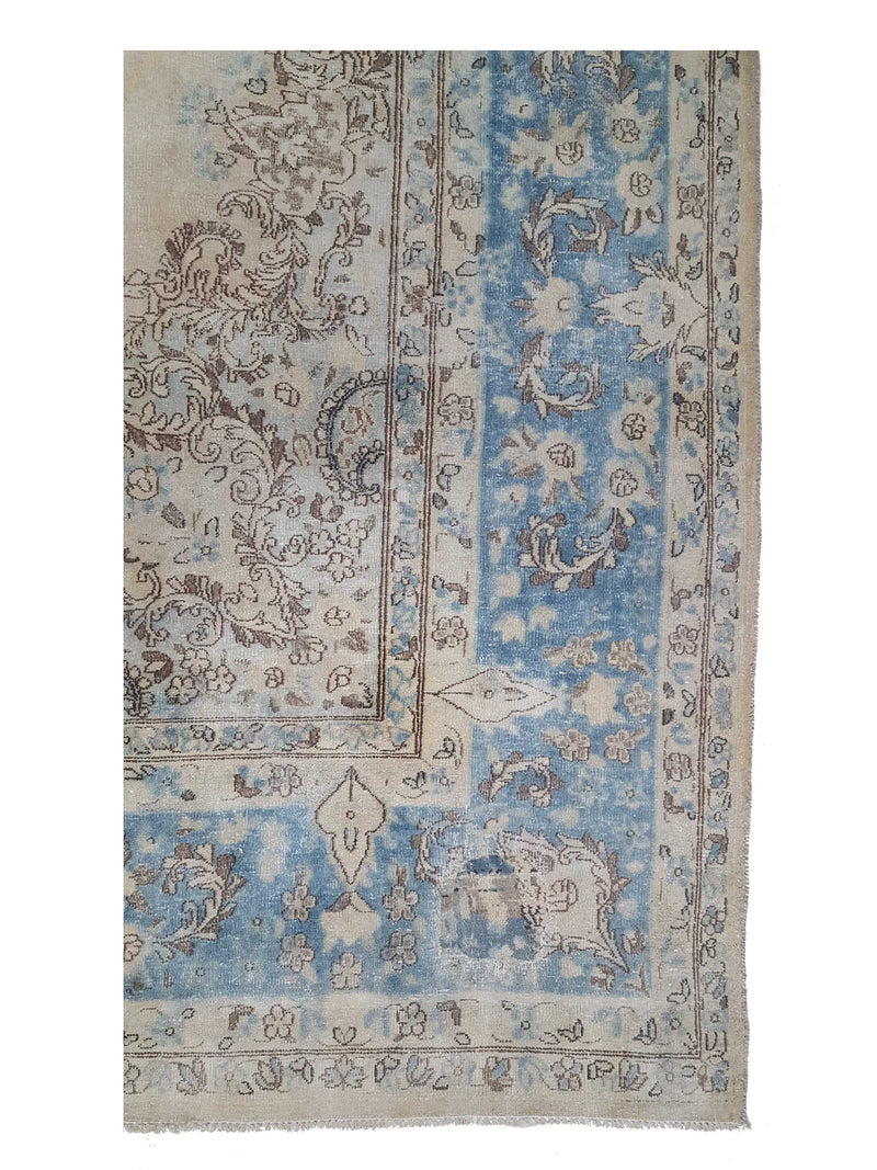 Pacific Vintage 37478 Ivory Blue Vintage Hand Knotted Rug