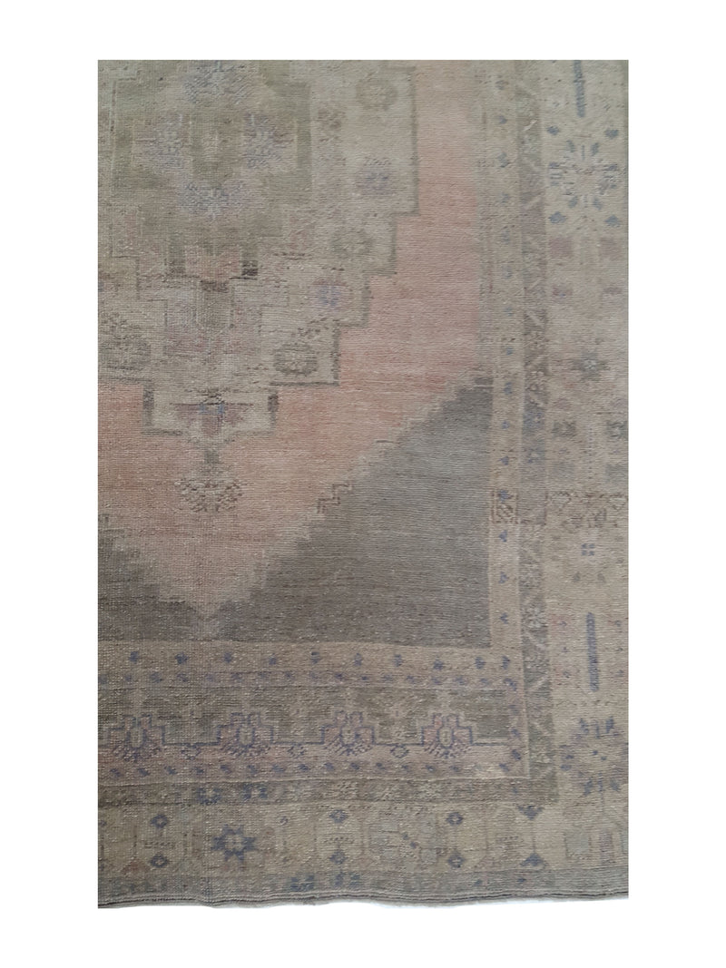 Fasa Antique Ushak 38401 Coral Brown Traditional Antique Rug
