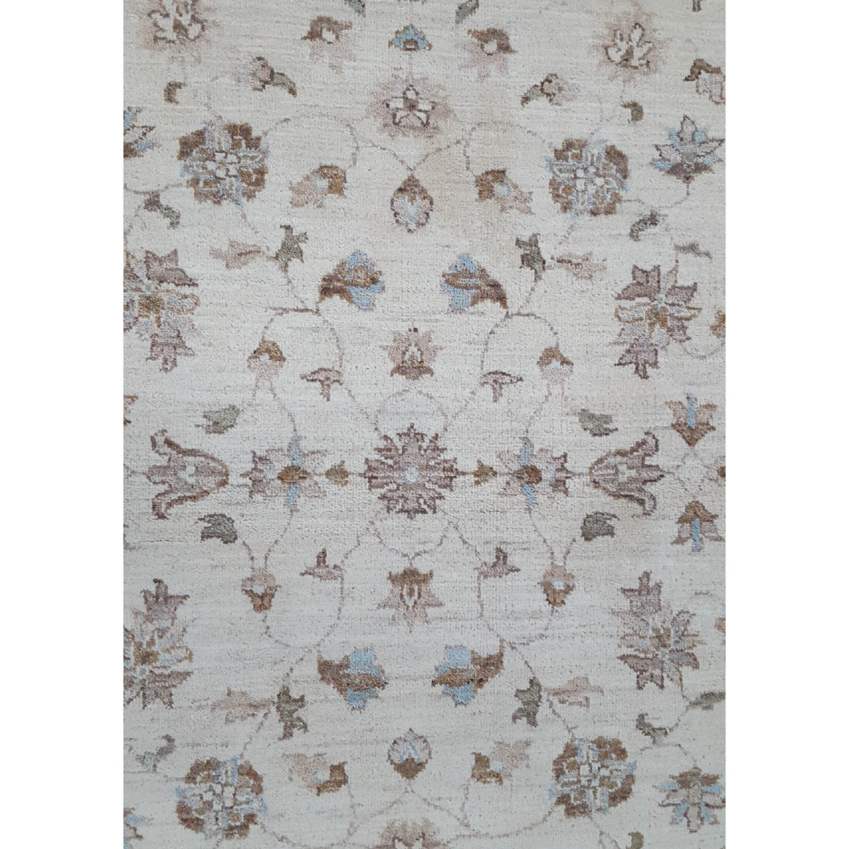 Pacific Ziegler 39454 Ivory Ivory Transitional Hand Knotted Rug