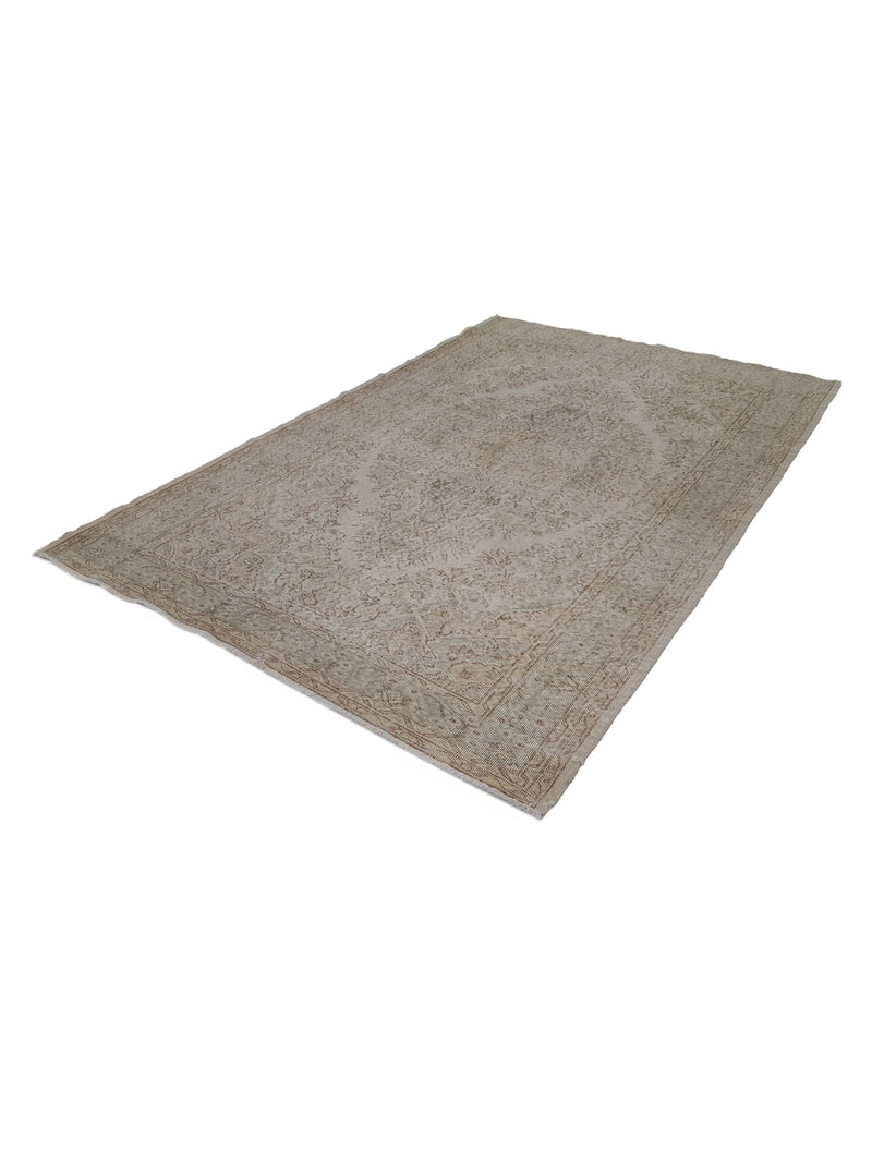 Pacific Vintage 39469 Ivory Ivory Vintage Hand Knotted Rug