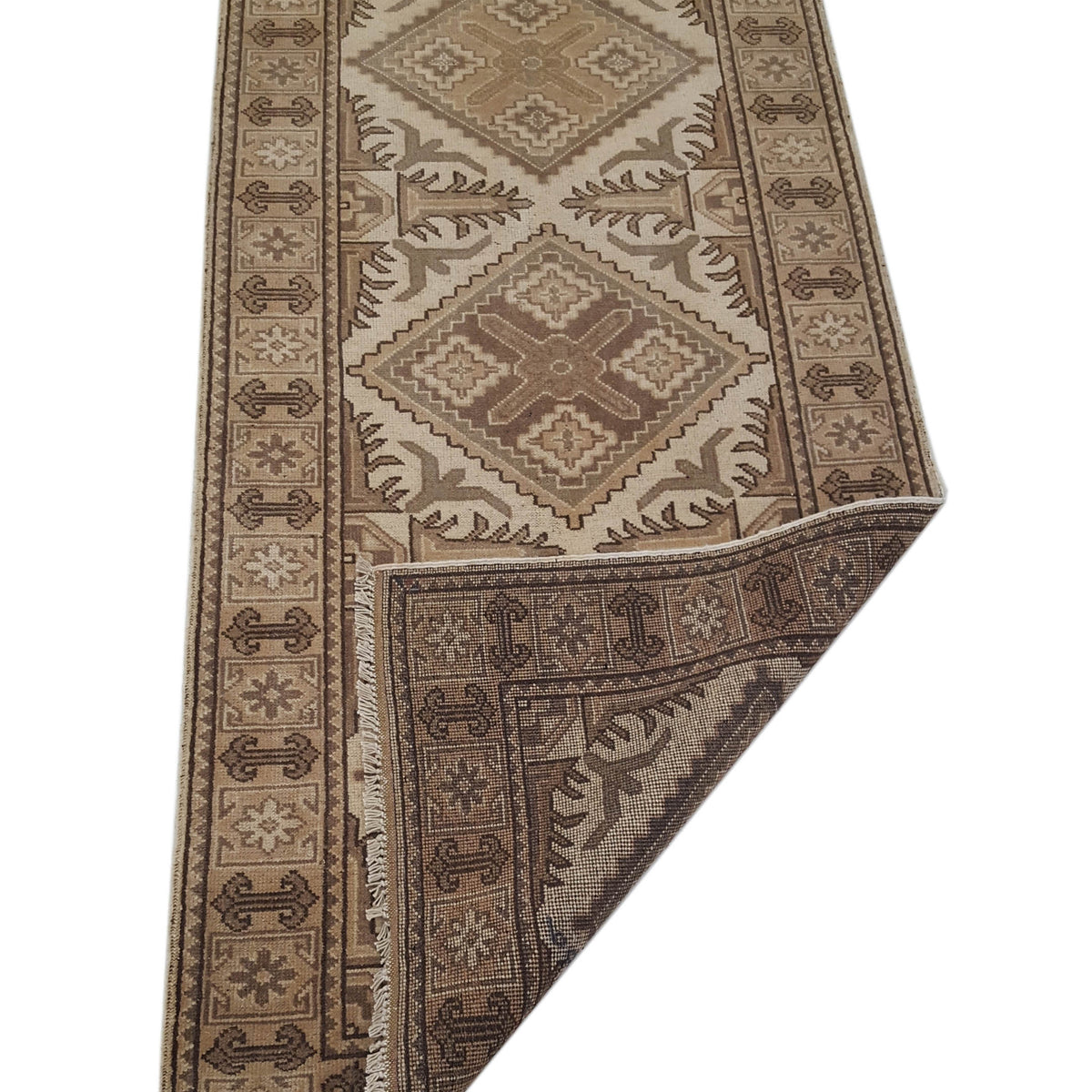 Pacific Shirvan 39486 Ivory Lt.Brown Traditional Hand Knotted Rug