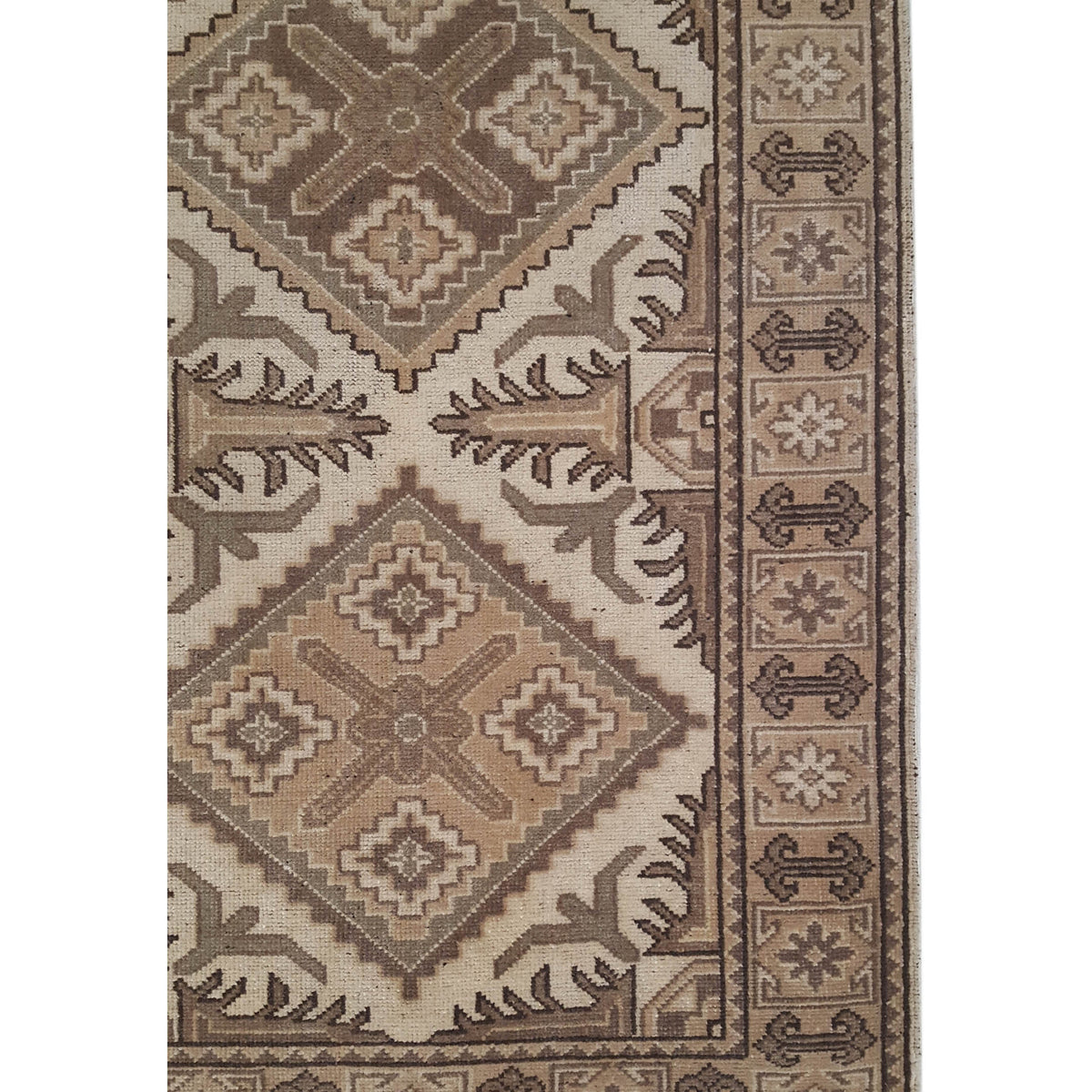 Pacific Shirvan 39486 Ivory Lt.Brown Traditional Hand Knotted Rug