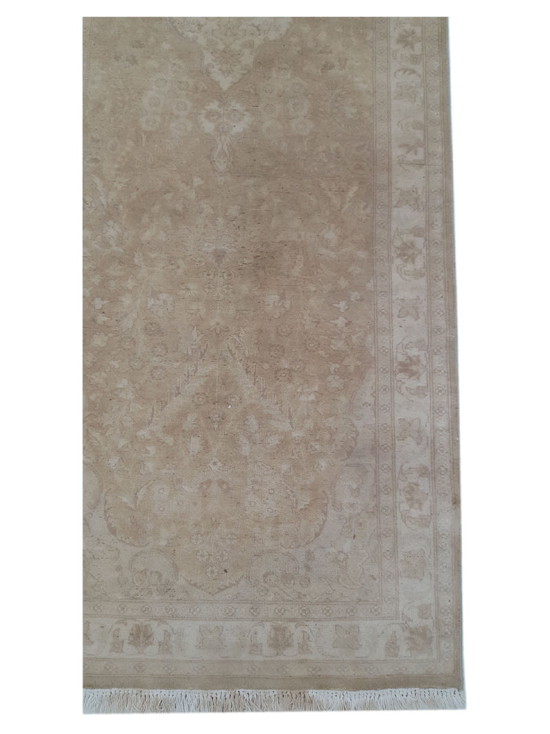 Pacific Classic 39594 Beige Ivory Traditional Hand Knotted Rug