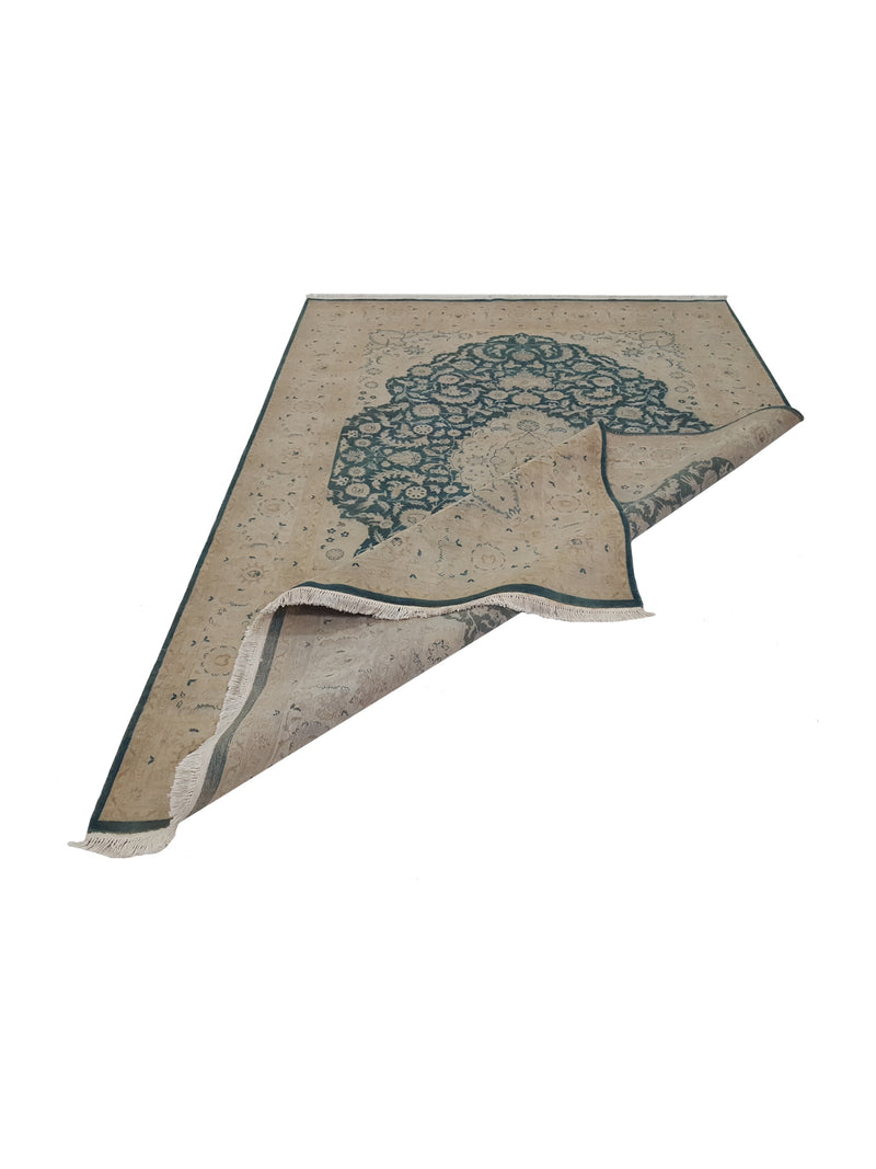 Pacific Classic 39600 Green Ivory Traditional Hand Knotted Rug