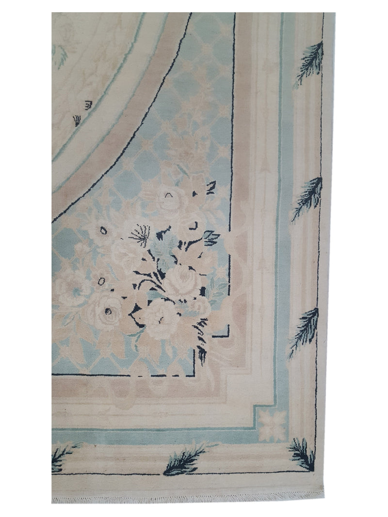 Pacific Classic 39603 Ivory Ivory Traditional Hand Knotted Rug