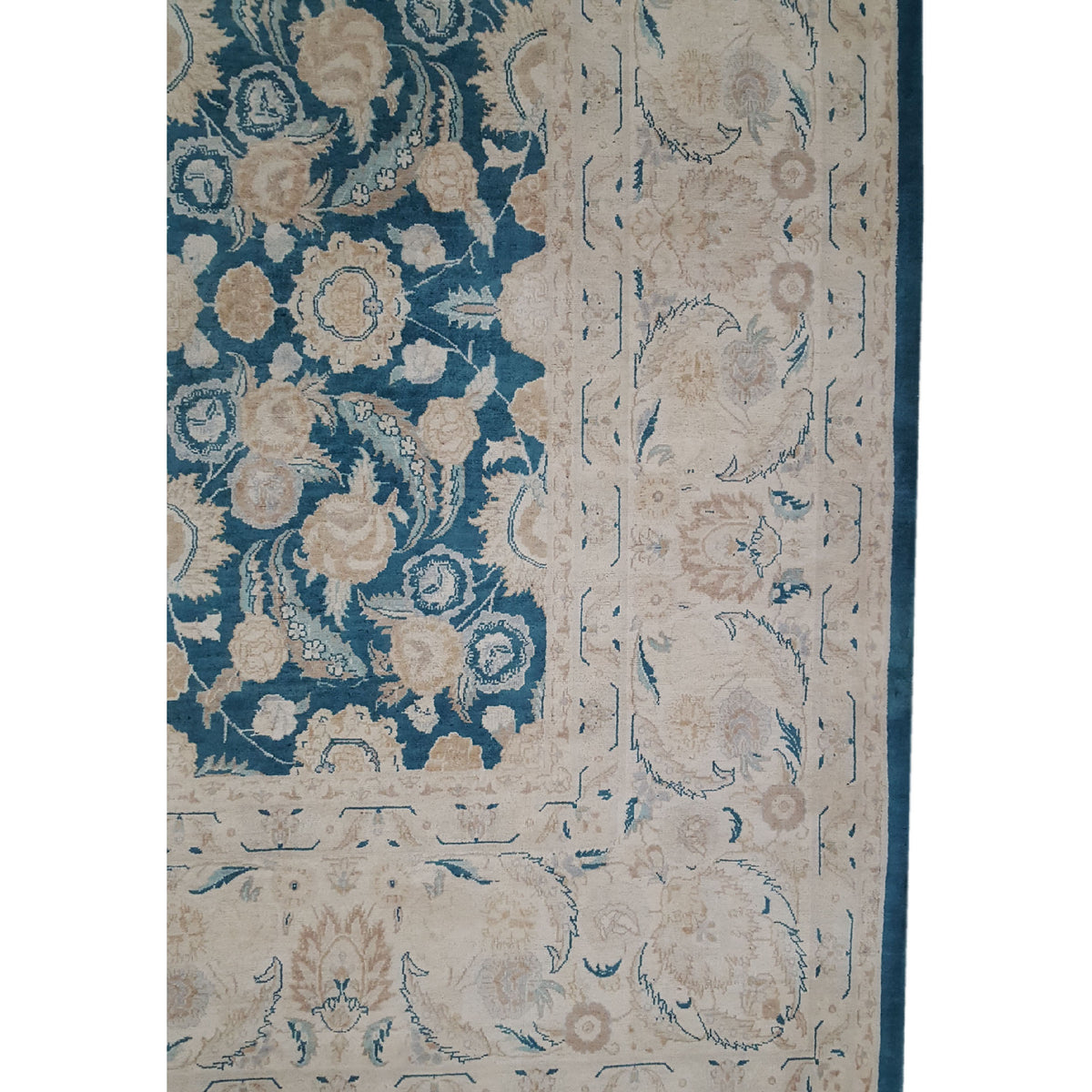 Pacific Classic 39604 Teal Ivory Traditional Hand Knotted Rug
