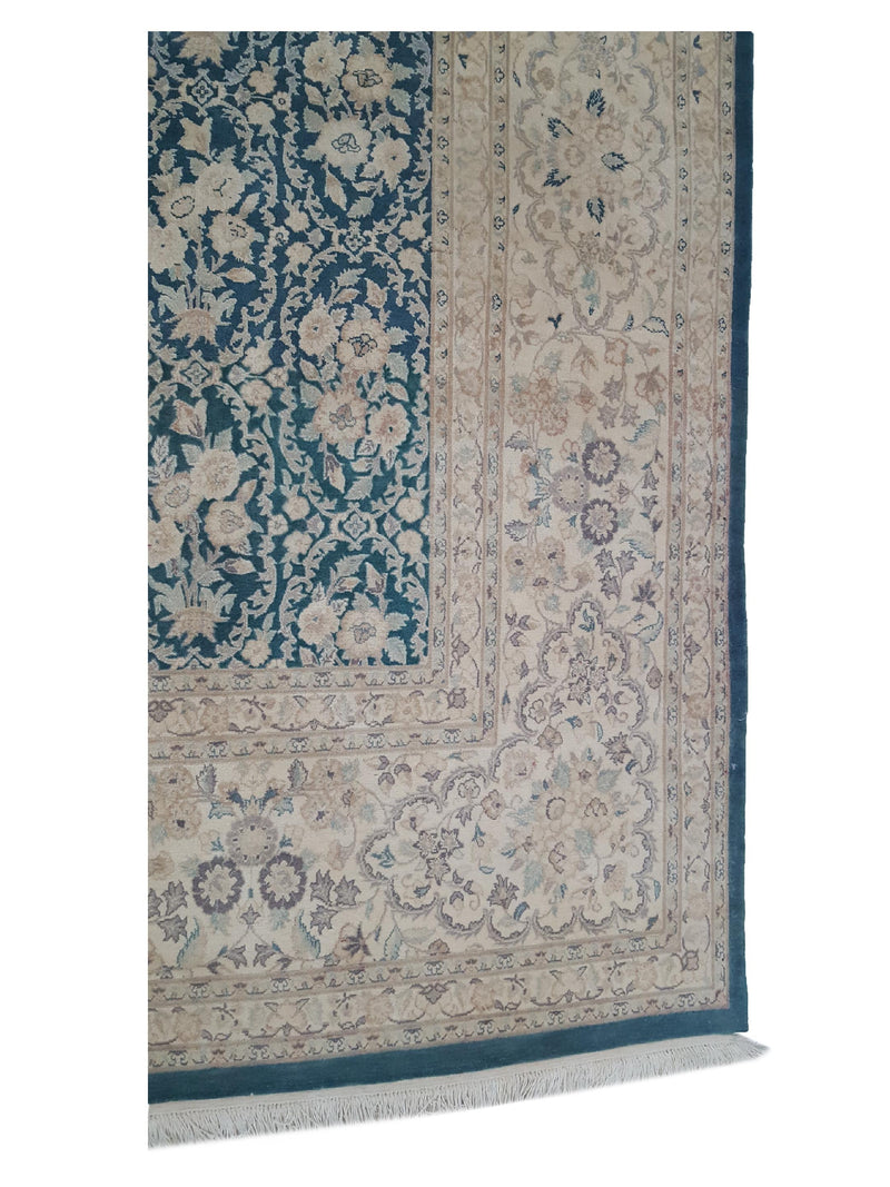 Pacific Classic 39607 Green Ivory Traditional Hand Knotted Rug