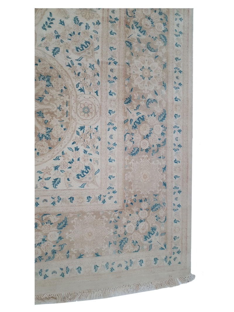 Pacific Classic 39608 Ivory Ivory Traditional Hand Knotted Rug