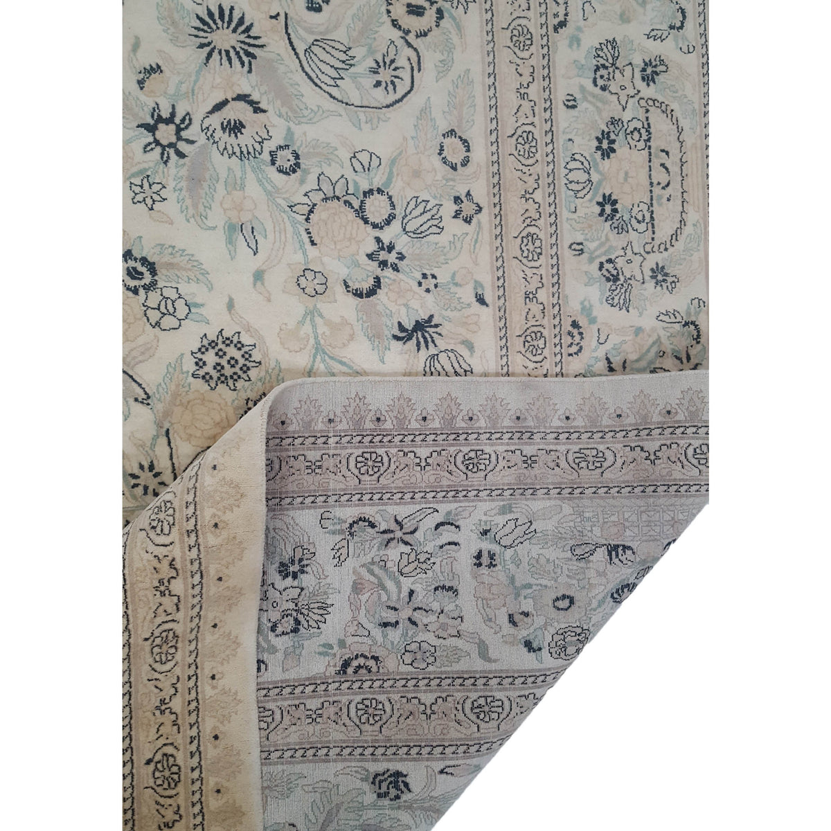 Pacific Classic 39612 Ivory Blue Traditional Hand Knotted Rug