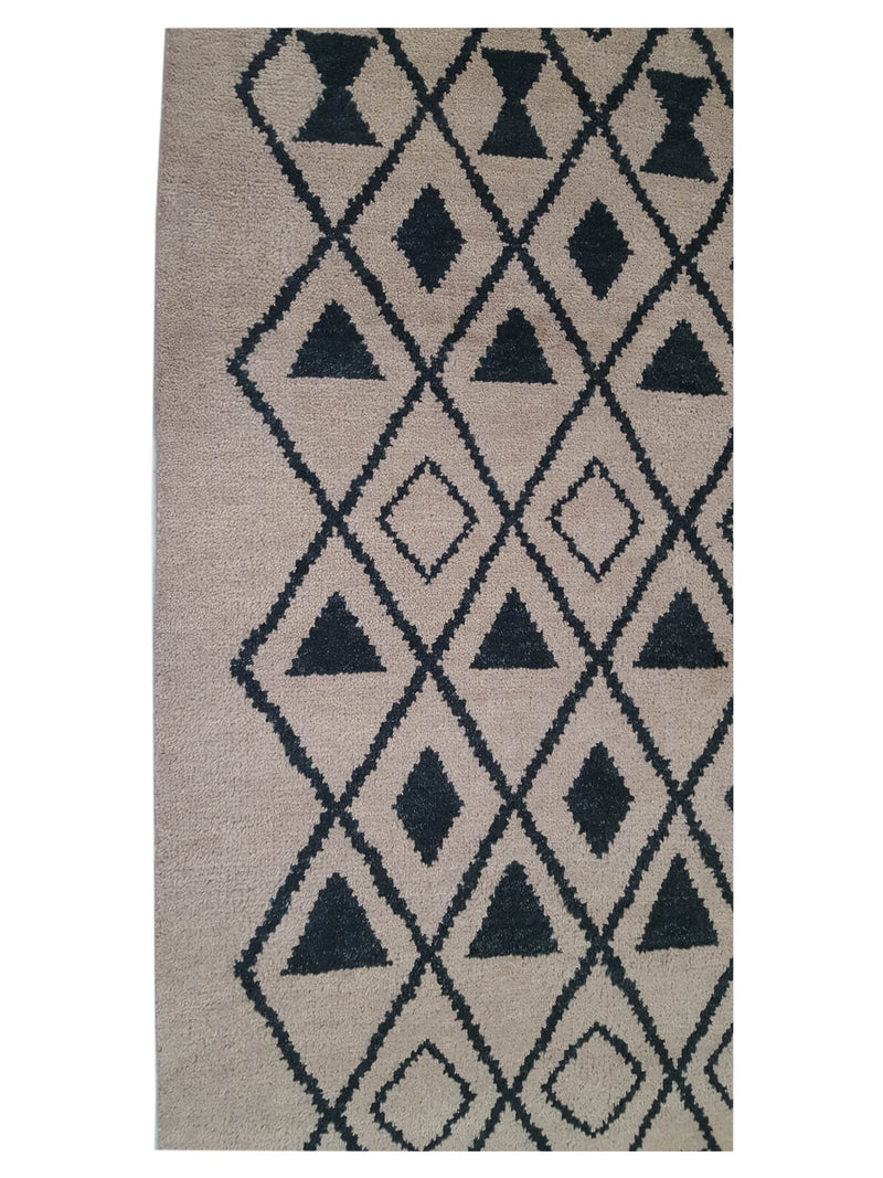 Pacific Moroccan I 39782 Camel Black Transitional Hand Knotted Rug