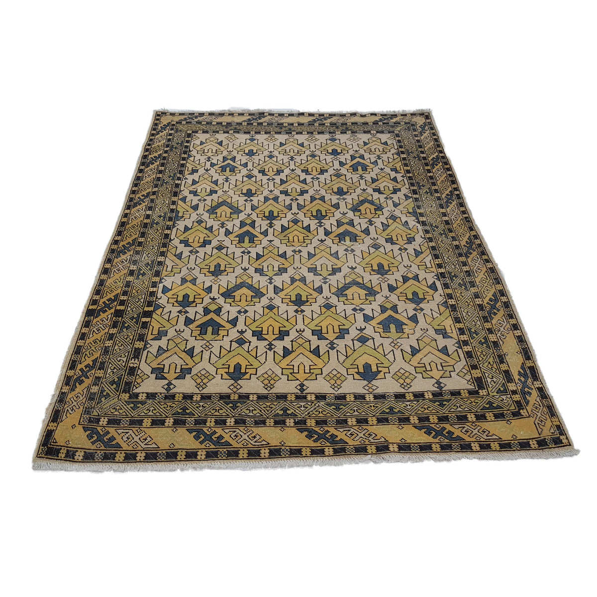 Pacific Caucasian 39793 Ivory Yellow Transitional Hand Knotted Rug