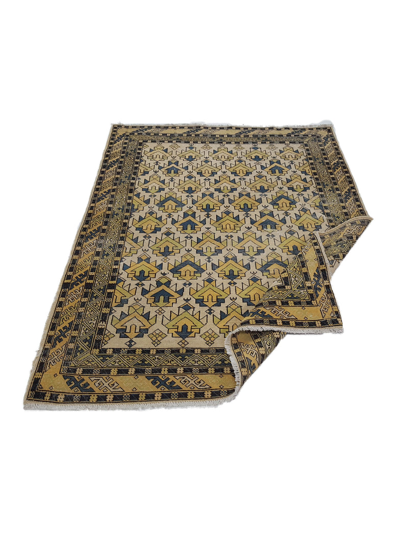 Pacific Caucasian 39793 Ivory Yellow Transitional Hand Knotted Rug