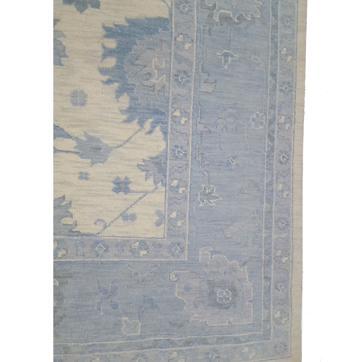 Pacific Angora 39907 Ivory Lt.Grey Traditional Hand Knotted Rug