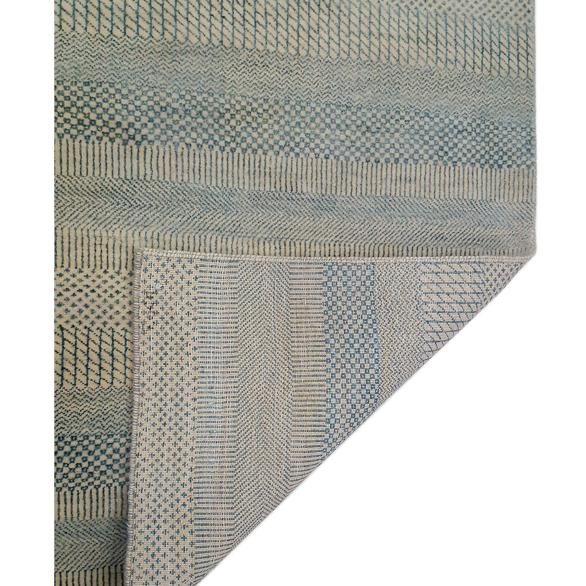 Pacific Touch 39932 Grey Sky Modern Hand Knotted Rug