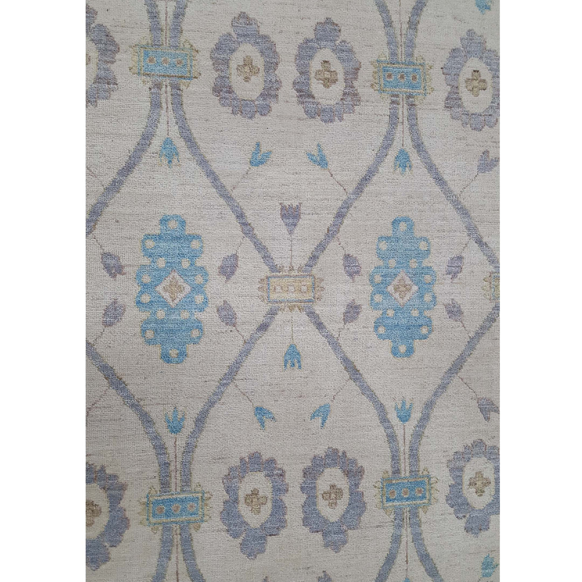 Pacific Ziegler 40420 Ivory Ivory Transitional Hand Knotted Rug