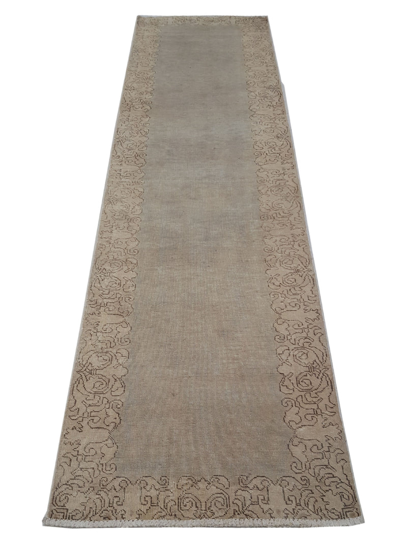 Pacific Vintage 40478 Ivory Beige Vintage Hand Knotted Rug