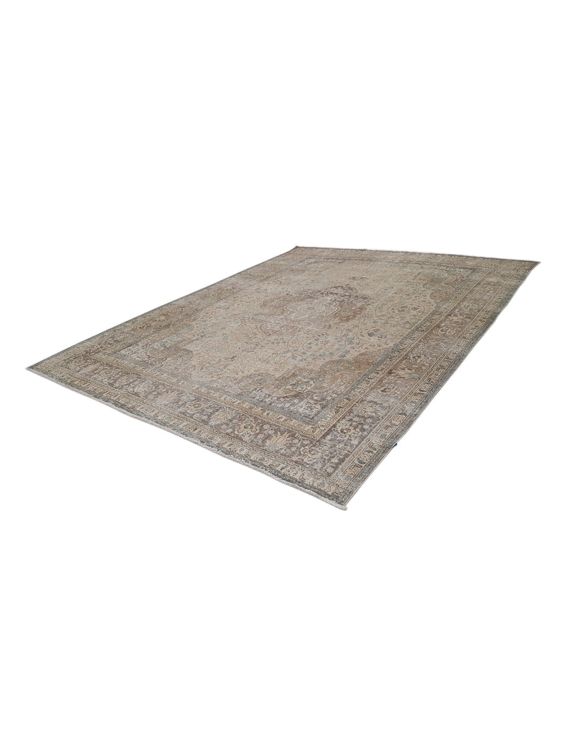 Pacific Vintage 40520 Beige Beige Vintage Hand Knotted Rug