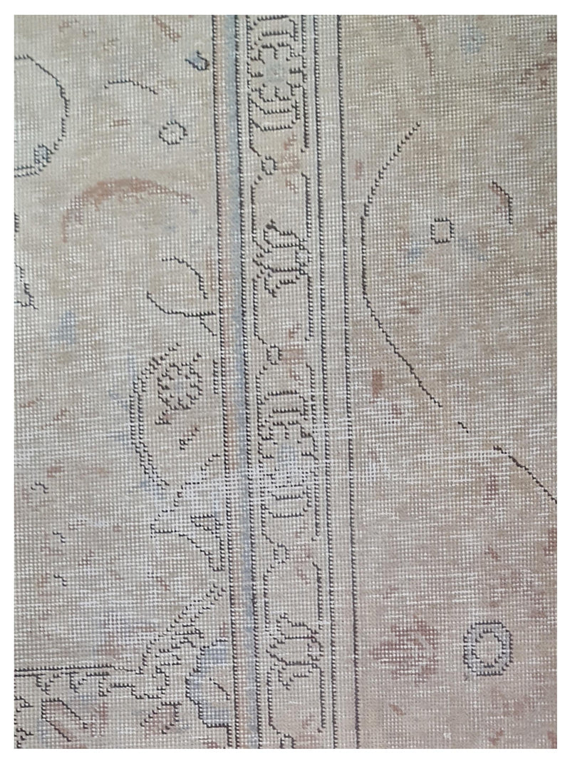 Pacific Vintage 40543 Ivory Ivory Vintage Hand Knotted Rug