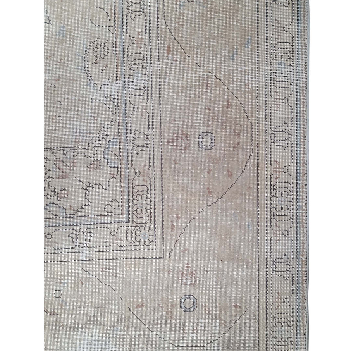 Pacific Vintage 40543 Ivory Ivory Vintage Hand Knotted Rug