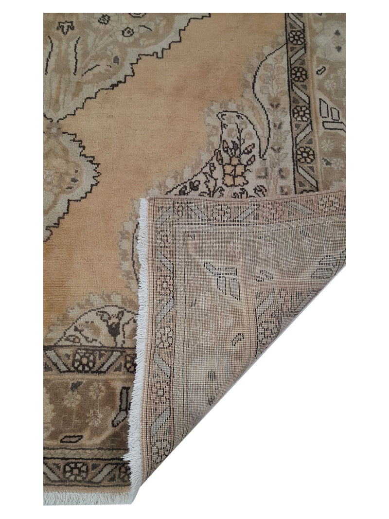 Pacific Vintage 40604 Cream Lt.Brown Vintage Hand Knotted Rug