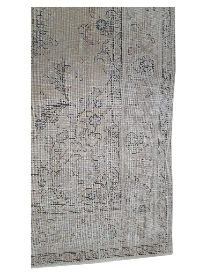 Pacific Vintage 40909 Beige Beige Vintage Hand Knotted Rug