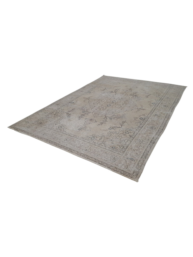 Pacific Vintage 40909 Beige Beige Vintage Hand Knotted Rug