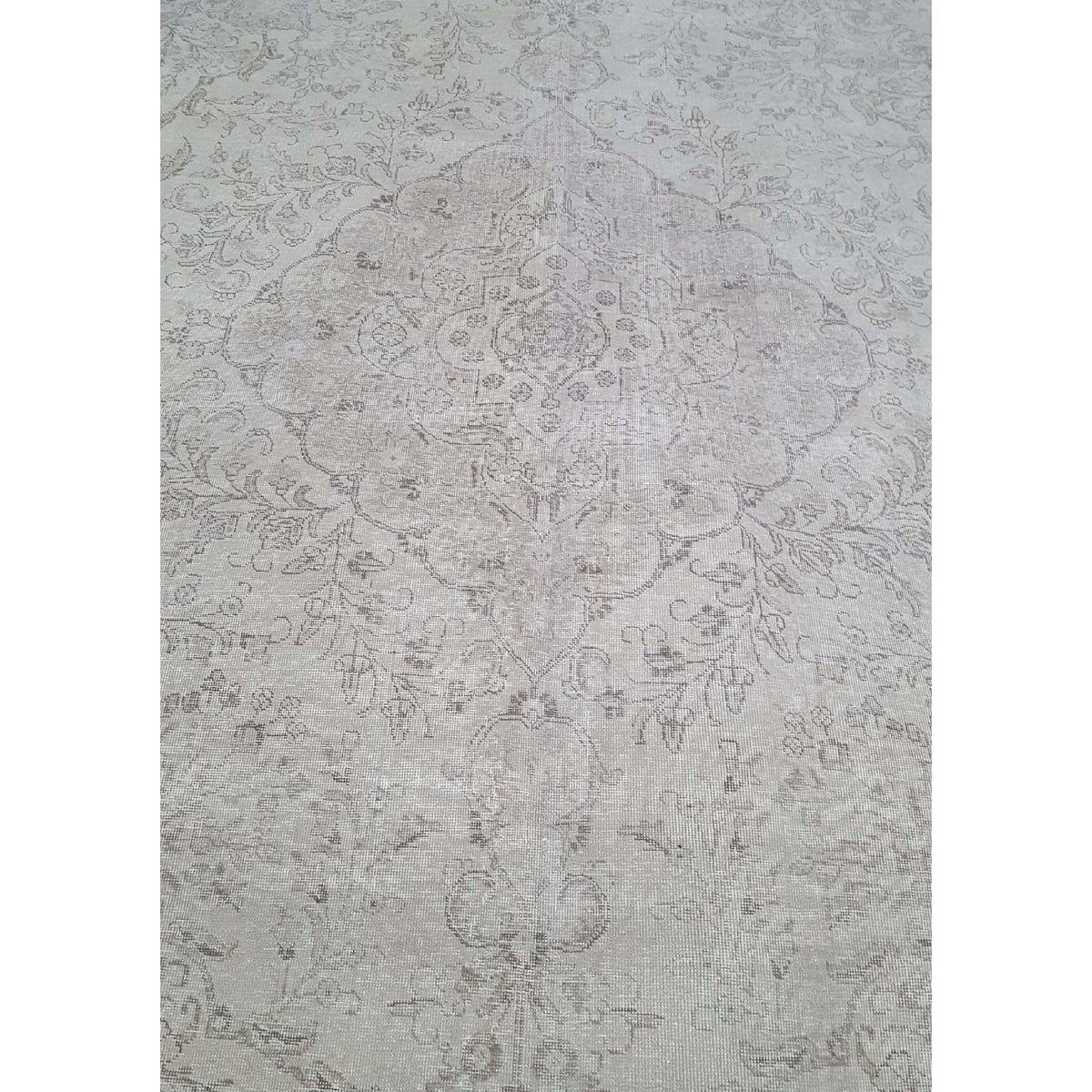 Pacific Vintage 40933 Beige Grey Vintage Hand Knotted Rug