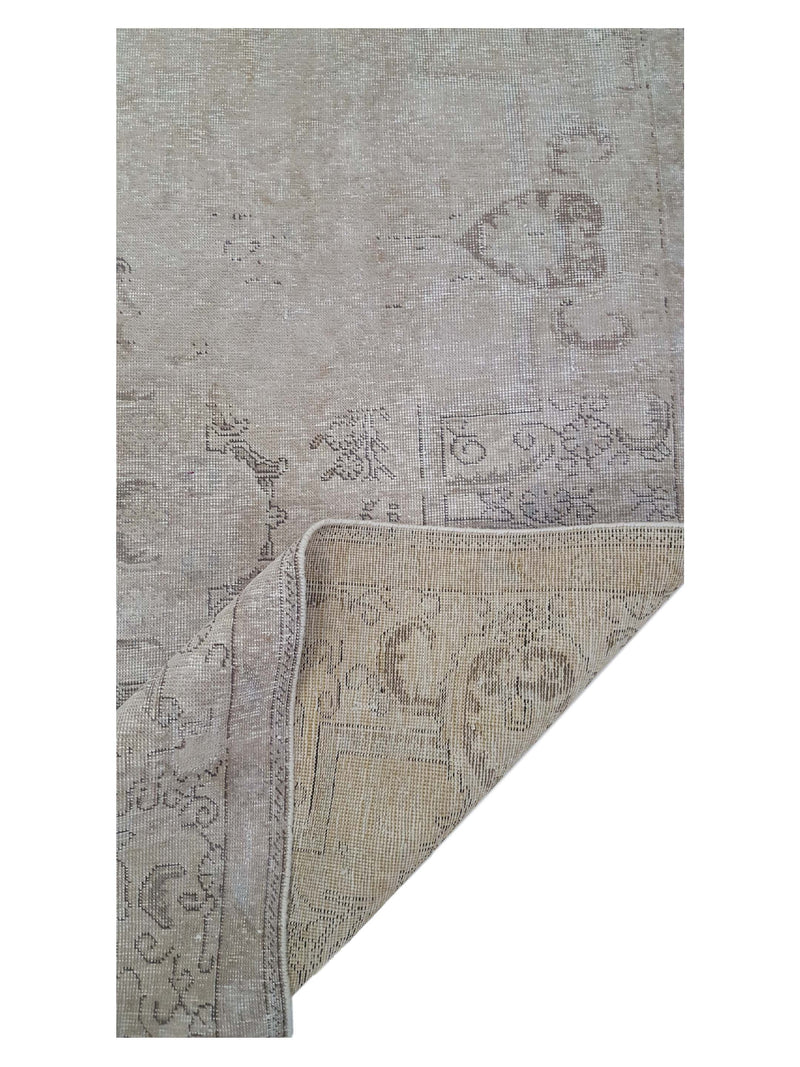 Pacific Vintage 41020 Ivory Ivory Vintage Hand Knotted Rug