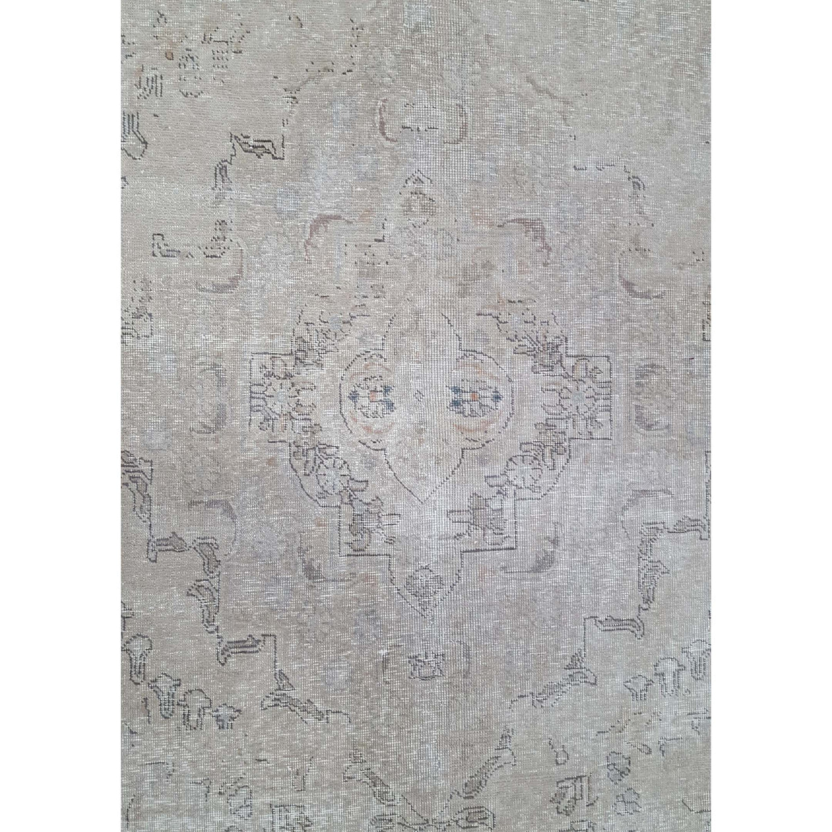 Pacific Vintage 41020 Ivory Ivory Vintage Hand Knotted Rug