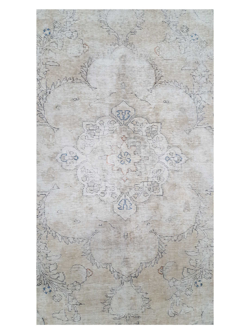 Pacific Vintage 41638 Ivory Ivory Vintage Hand Knotted Rug