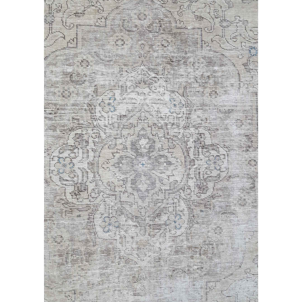 Pacific Vintage 41644 Ivory Ivory Vintage Hand Knotted Rug