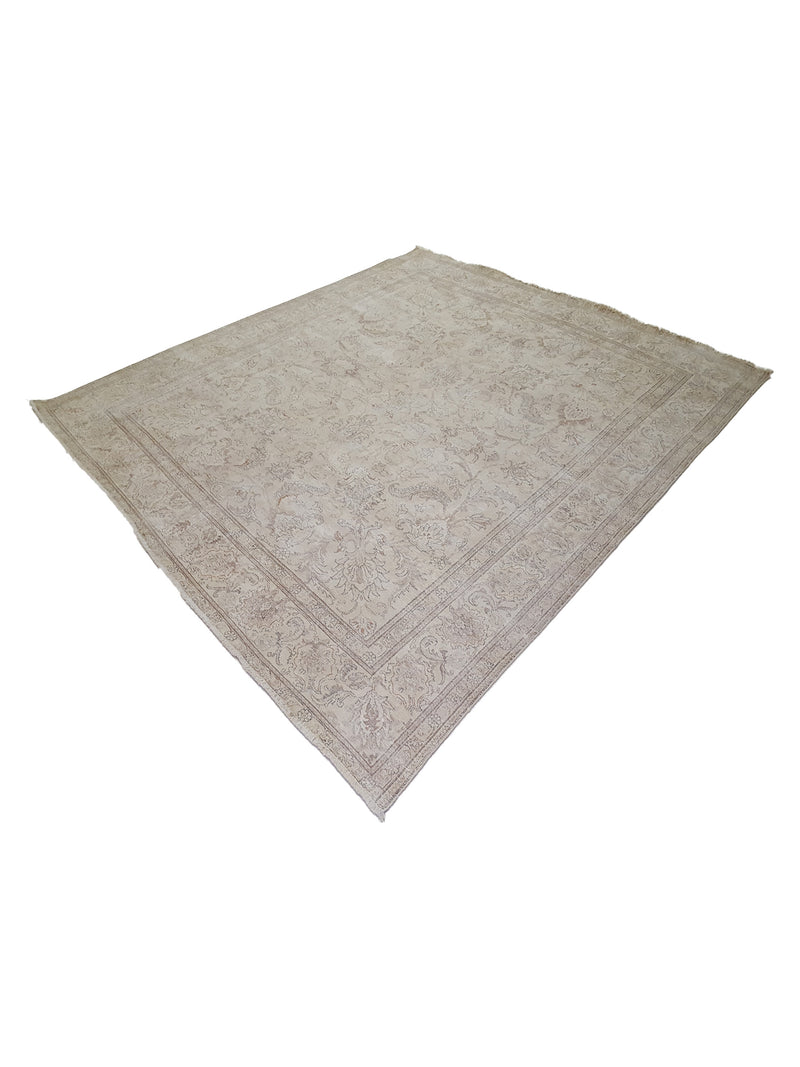Pacific Vintage 41646 Ivory Ivory Vintage Hand Knotted Rug