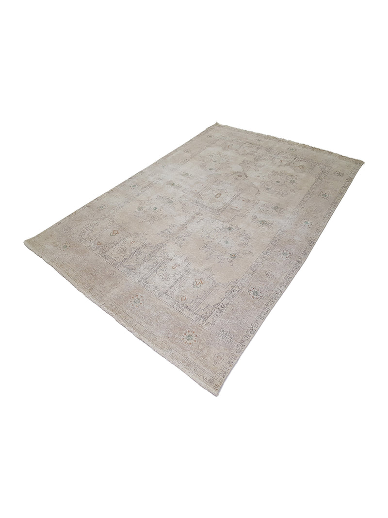 Pacific Vintage 41648 Beige Beige Vintage Hand Knotted Rug