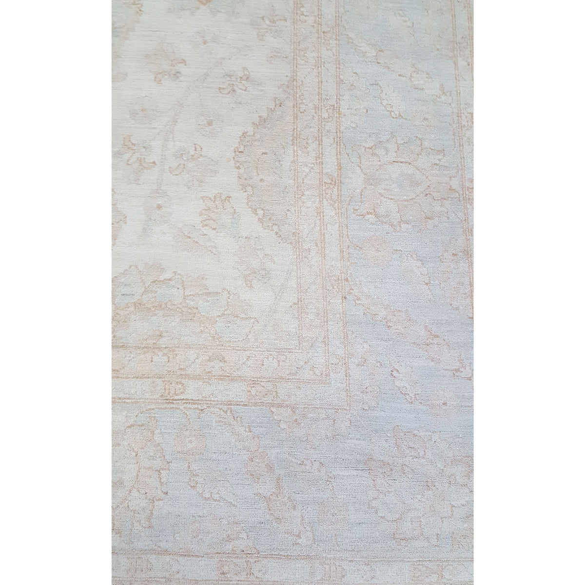 Pacific Ziegler 41660 Ivory Ivory Transitional Hand Knotted Rug
