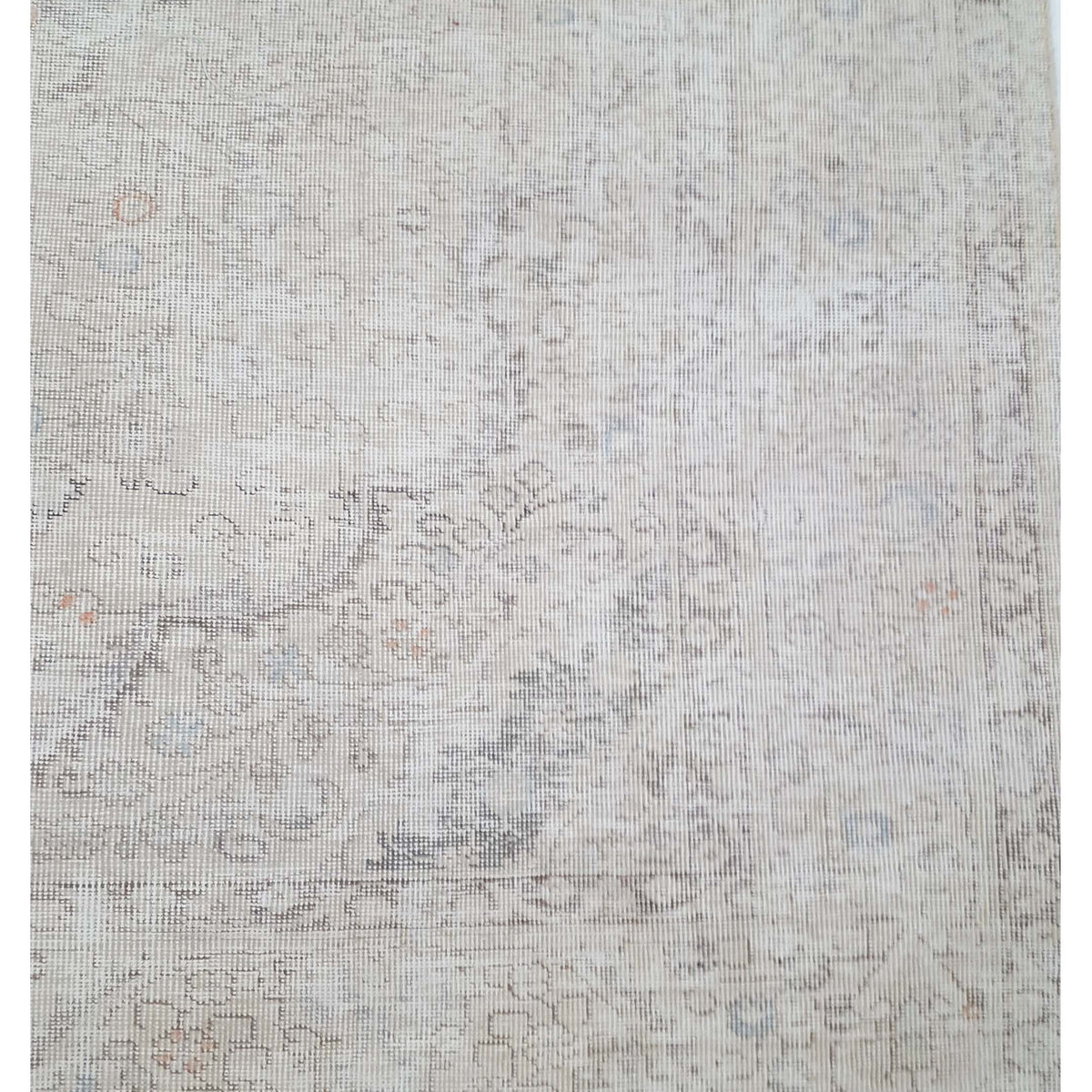 Pacific Vintage 41672 Ivory Ivory Vintage Hand Knotted Rug