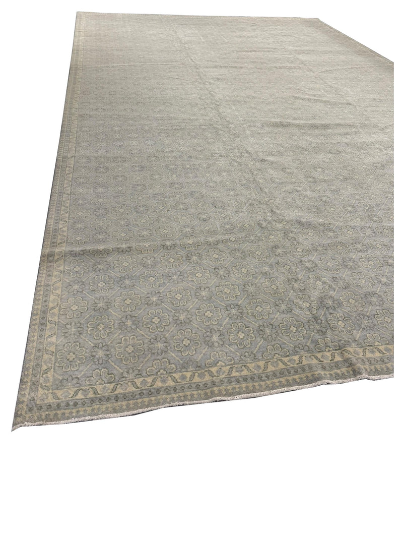 Pacific Khotan 41919 Sky Cream Transitional Hand Knotted Rug