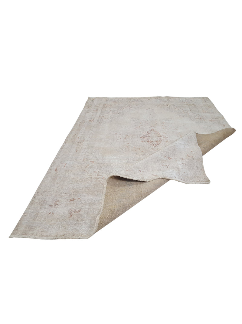 Pacific Vintage 42049 Ivory Ivory Vintage Hand Knotted Rug