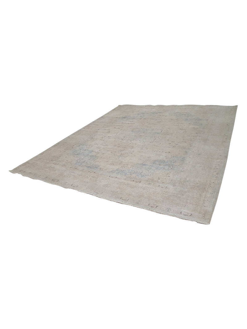 Pacific Vintage 42076 Ivory Ivory Vintage Hand Knotted Rug